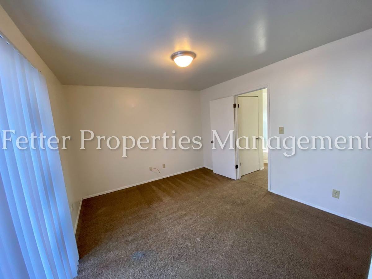 Apartment for rent at 2511 N Kentucky Ave, Evansville, IN 47711