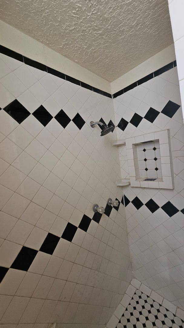 Apartment for rent at 612 Arno St SE 1-4, Albuquerque, NM 87102