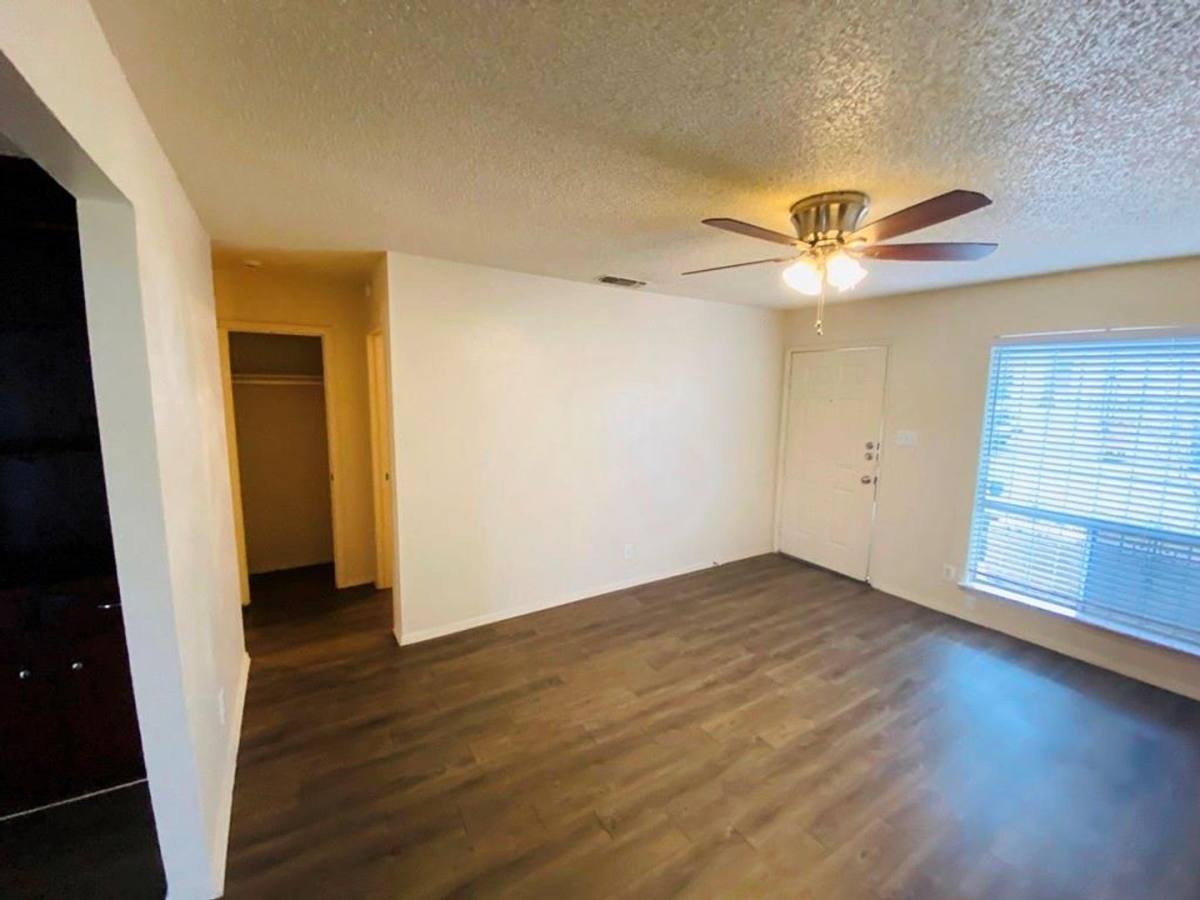Apartment for rent at 1710 Ledgewood Dr, Austin, TX 78758
