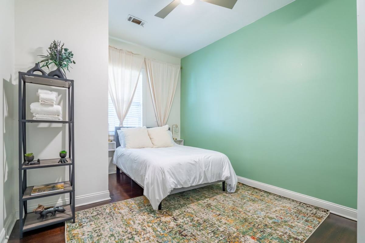 House for rent at 1530 Rogers Ave SW, Atlanta, GA 30310