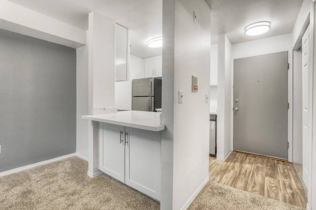 Apartment for rent at 1800 S 330th St, Federal Way, WA 98003