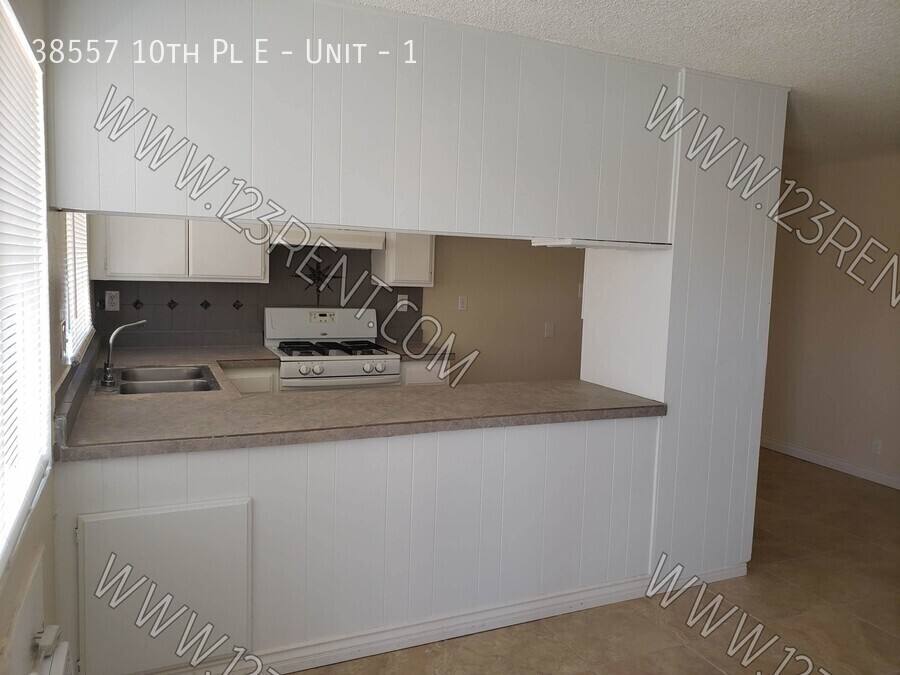 Apartment for rent at 38557 10th Place E #1, Palmdale, CA 93550