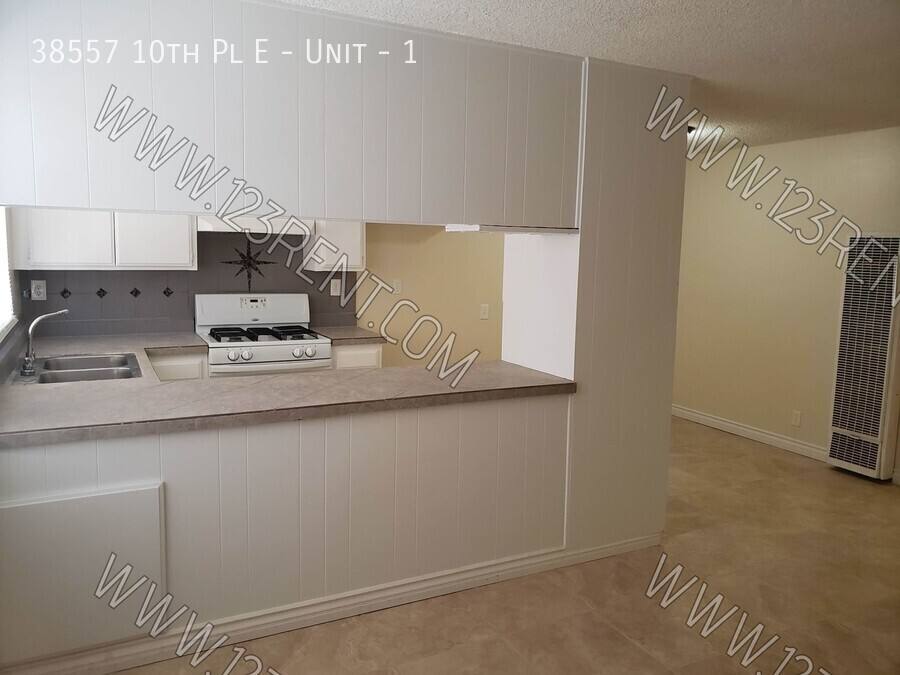Apartment for rent at 38557 10th Place E #1, Palmdale, CA 93550