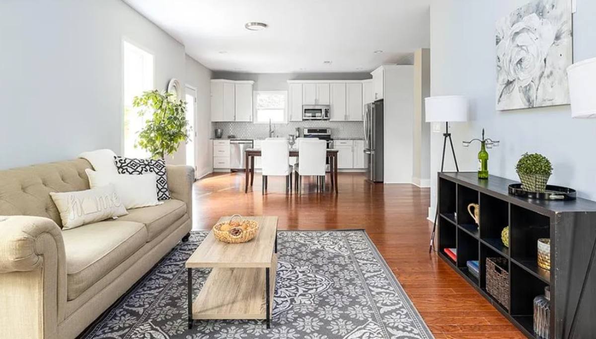 House for rent at 1267 Graymont Dr SW, Atlanta, GA 30310