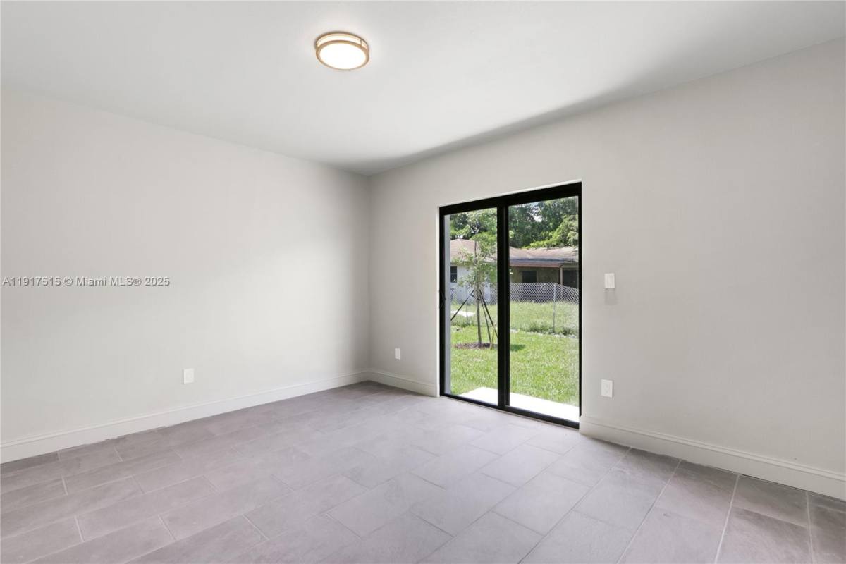Apartment for rent at 981 NW 4th Ave #981-1, Pompano Beach, FL 33060