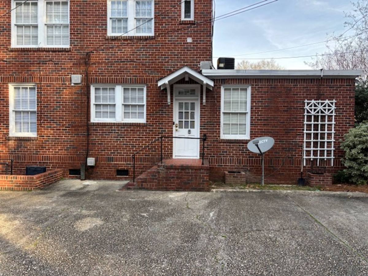 Apartment for rent at 1600 Blvd St, Columbus, GA 31906