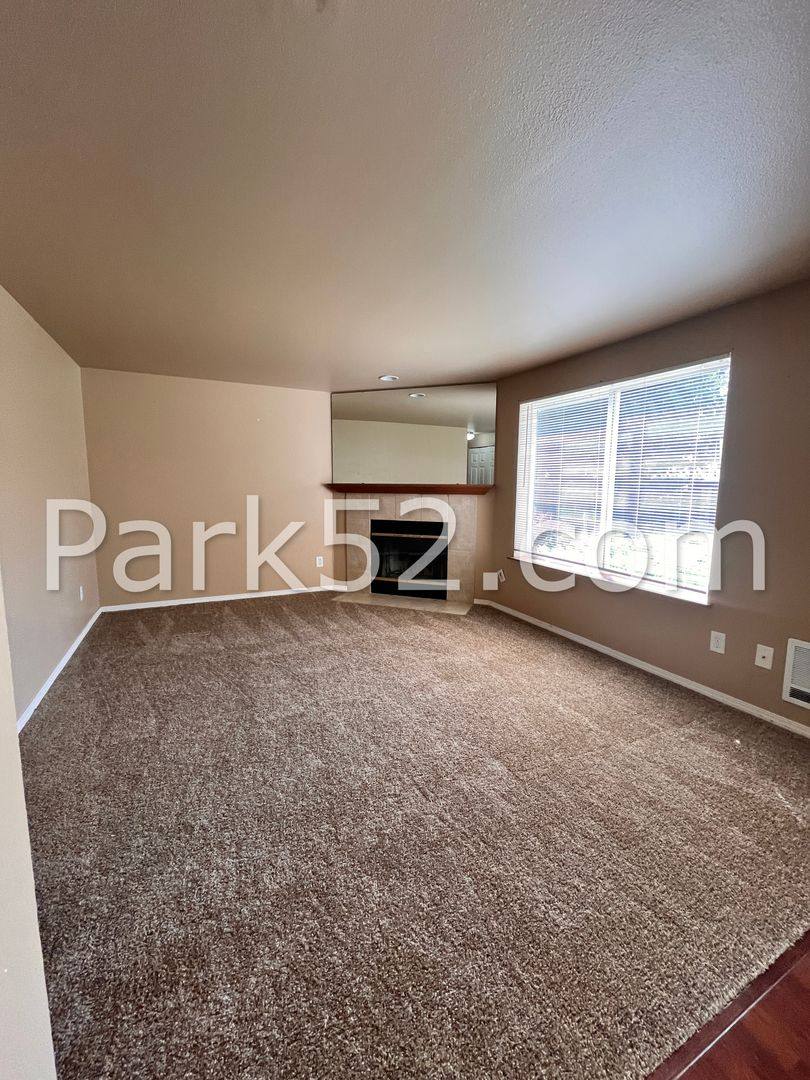 Apartment for rent at 17718 85th Ave Court E, Puyallup, WA 98375