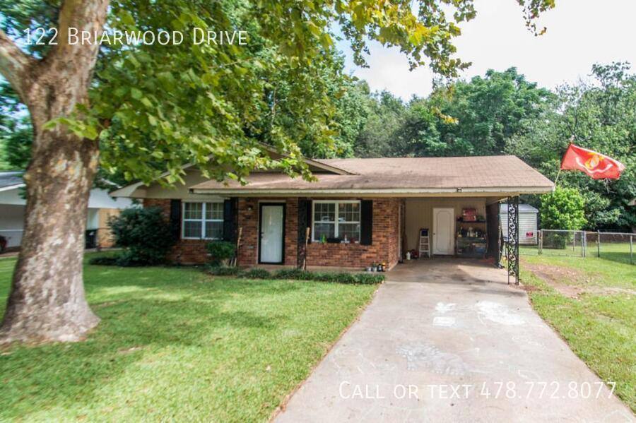 House for rent at 122 Briarwood Dr, Warner Robins, GA 31093