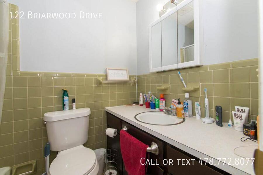 House for rent at 122 Briarwood Dr, Warner Robins, GA 31093