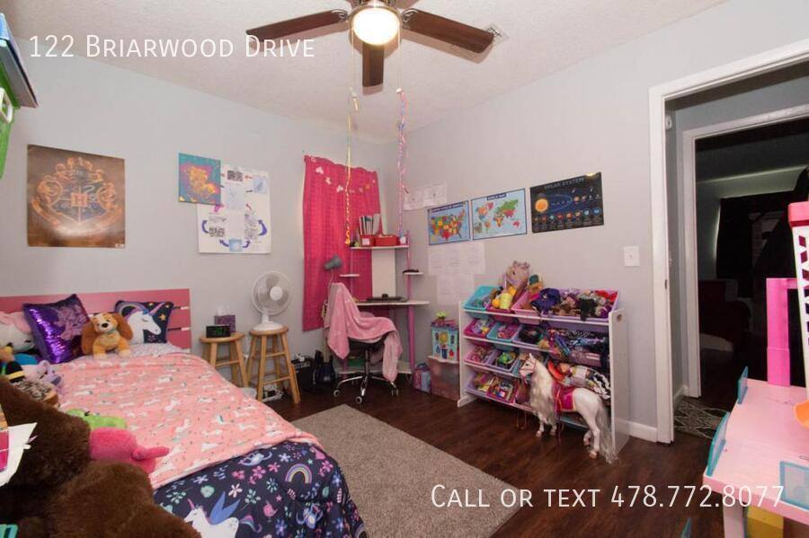 House for rent at 122 Briarwood Dr, Warner Robins, GA 31093