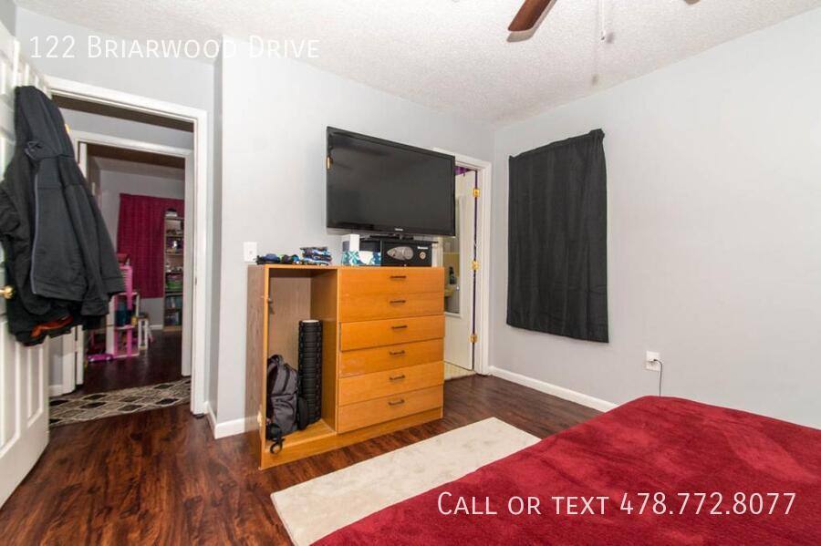 House for rent at 122 Briarwood Dr, Warner Robins, GA 31093