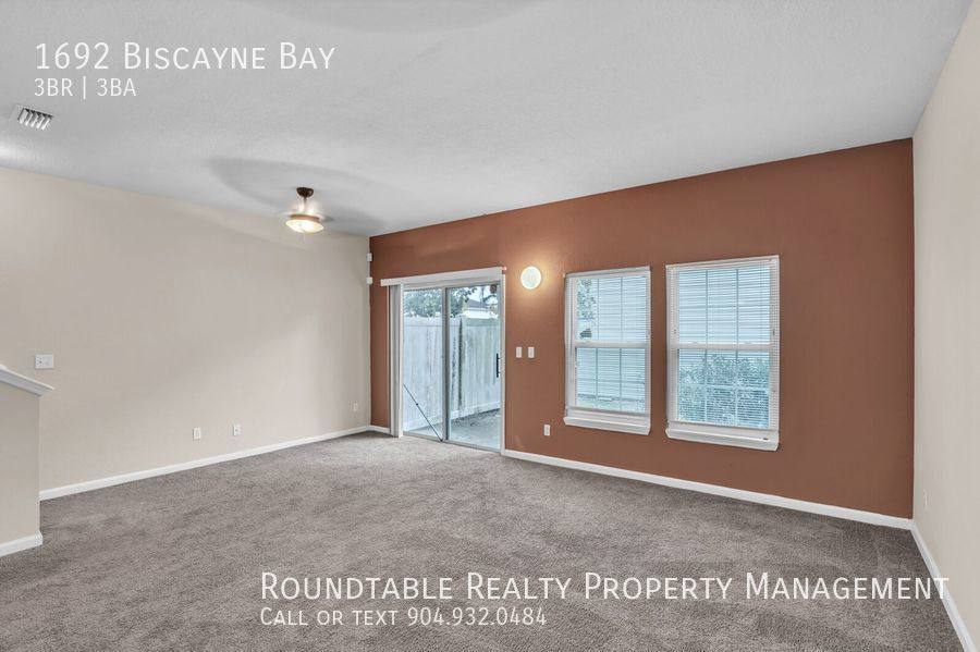 Townhouse for rent at 1692 Biscayne Bay, Jacksonville, FL 32218