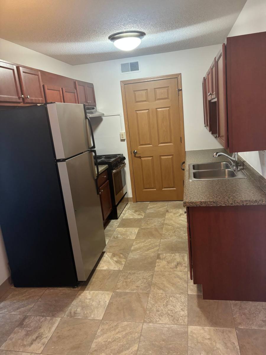 Apartment for rent at 433 Willis Ave, Rochelle, IL 61068