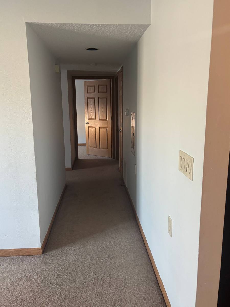 Apartment for rent at 433 Willis Ave, Rochelle, IL 61068