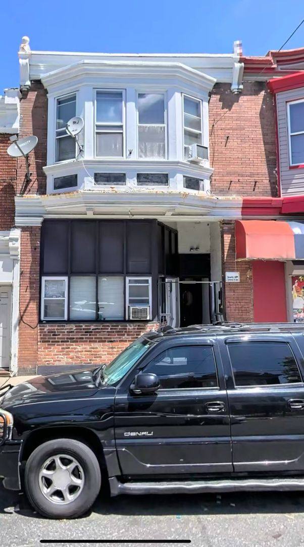 Apartment for rent at 1103 Lindley Ave, Philadelphia, PA 19141