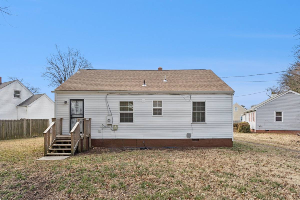 House for rent at 1152 Orcutt Ave, Newport News, VA 23607