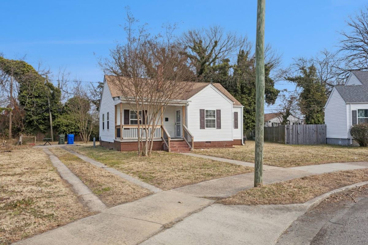 House for rent at 1152 Orcutt Ave, Newport News, VA 23607