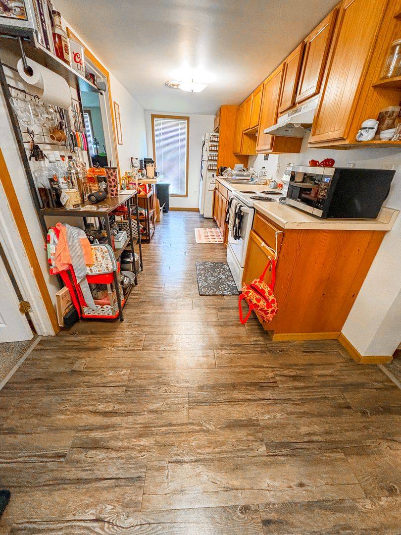 Apartment for rent at 1124 W Ave, La Crosse, WI 54601
