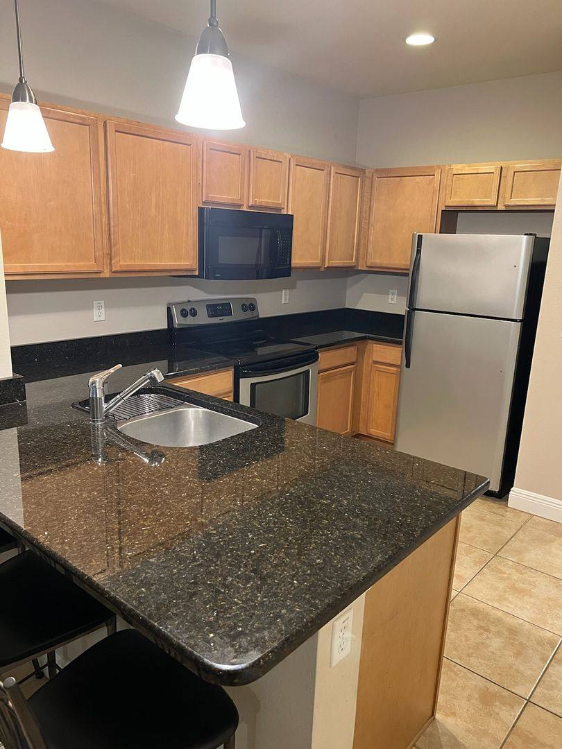 Townhouse for rent at 2954 SW 35th Place, Gainesville, FL 32608