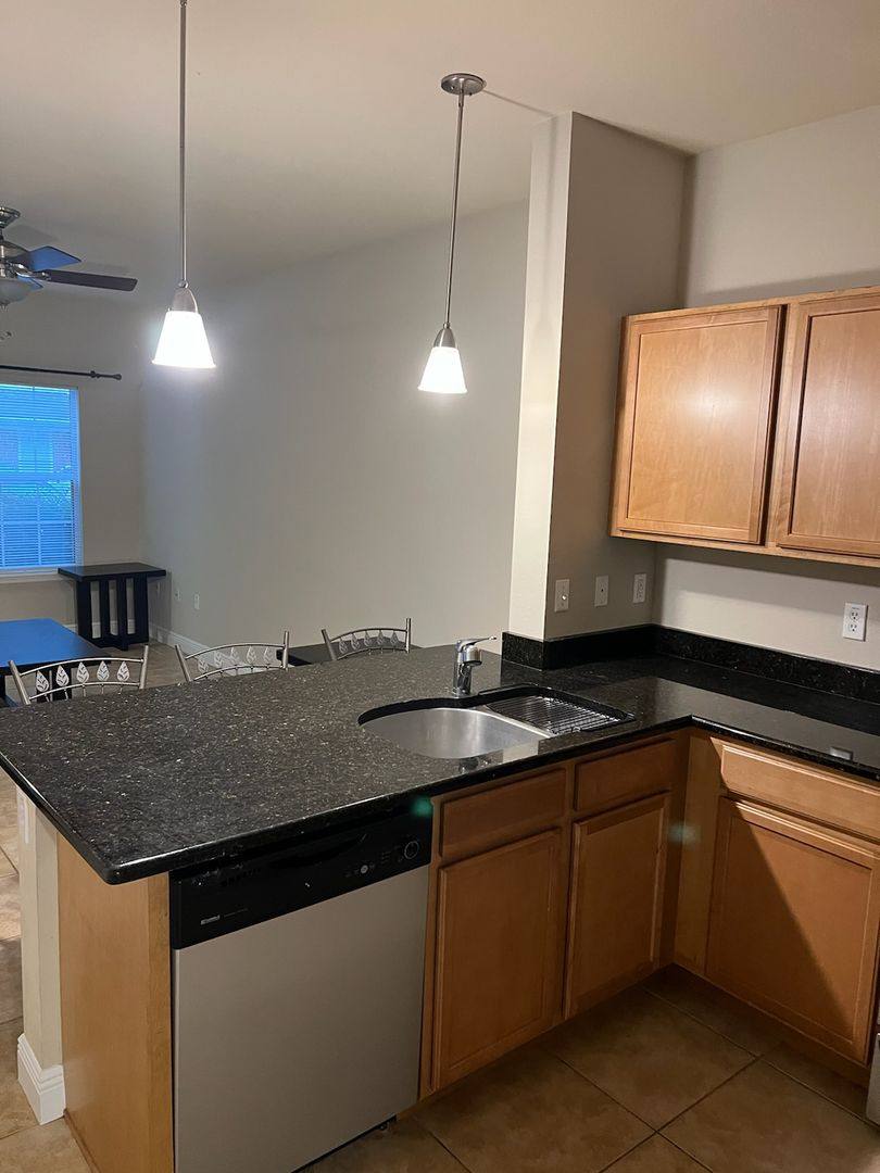 Townhouse for rent at 2954 SW 35th Place, Gainesville, FL 32608