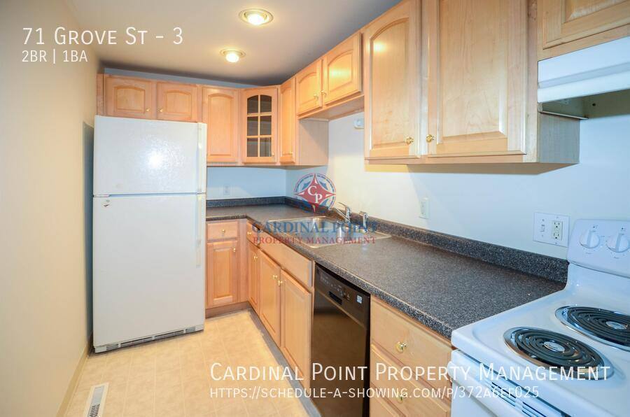 Apartment for rent at 71 Grove St #3, Dover, NH 03820