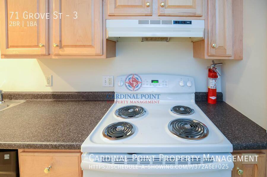 Apartment for rent at 71 Grove St #3, Dover, NH 03820