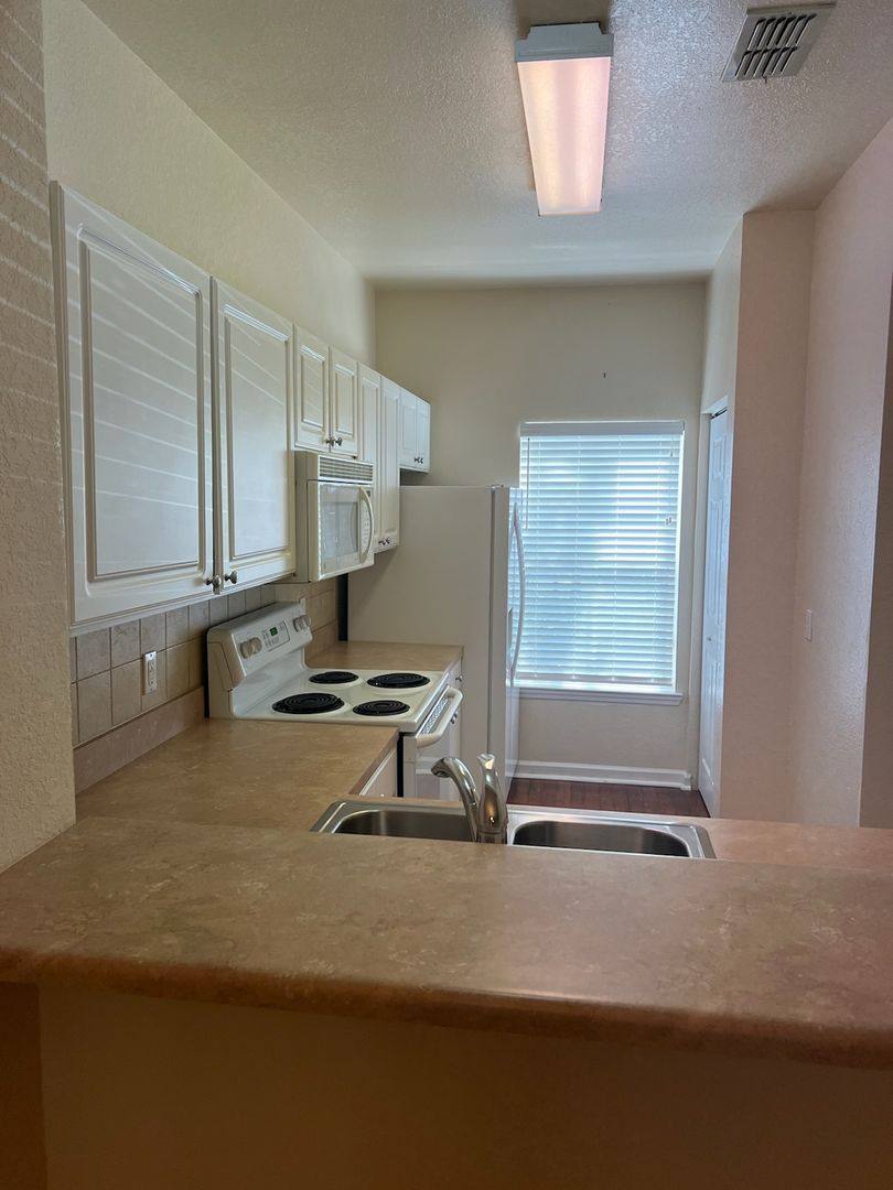Condo for rent at 4440 NW 49th St, Gainesville, FL 32606