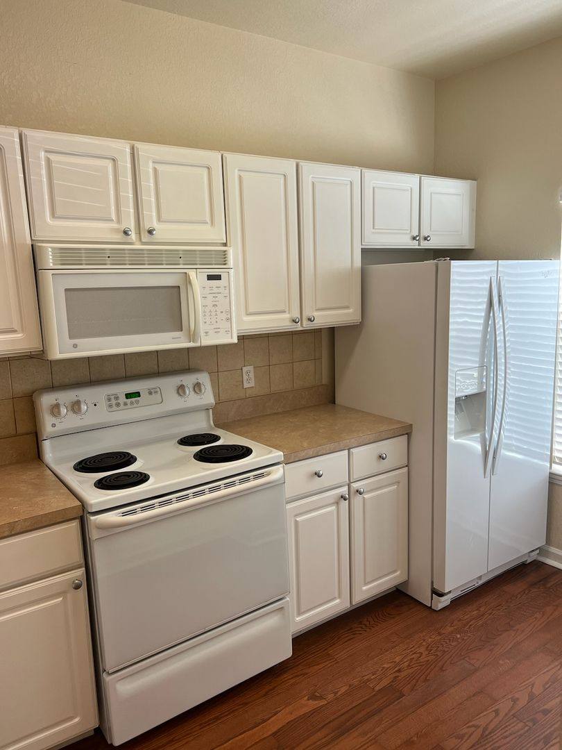 Condo for rent at 4440 NW 49th St, Gainesville, FL 32606