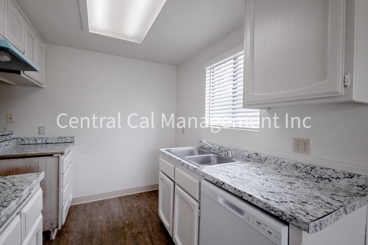 Apartment for rent at 2808 Morin Court, Bakersfield, CA 93304