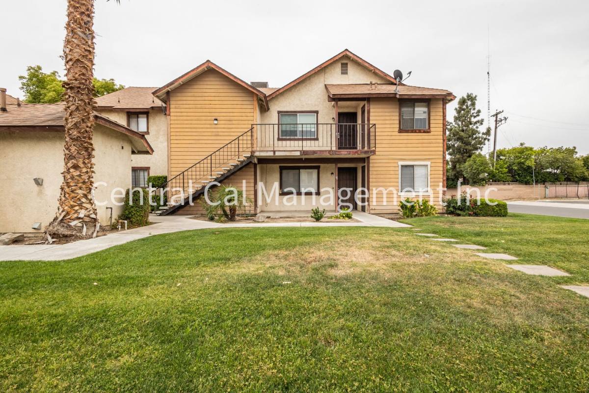 Apartment for rent at 2808 Morin Court, Bakersfield, CA 93304
