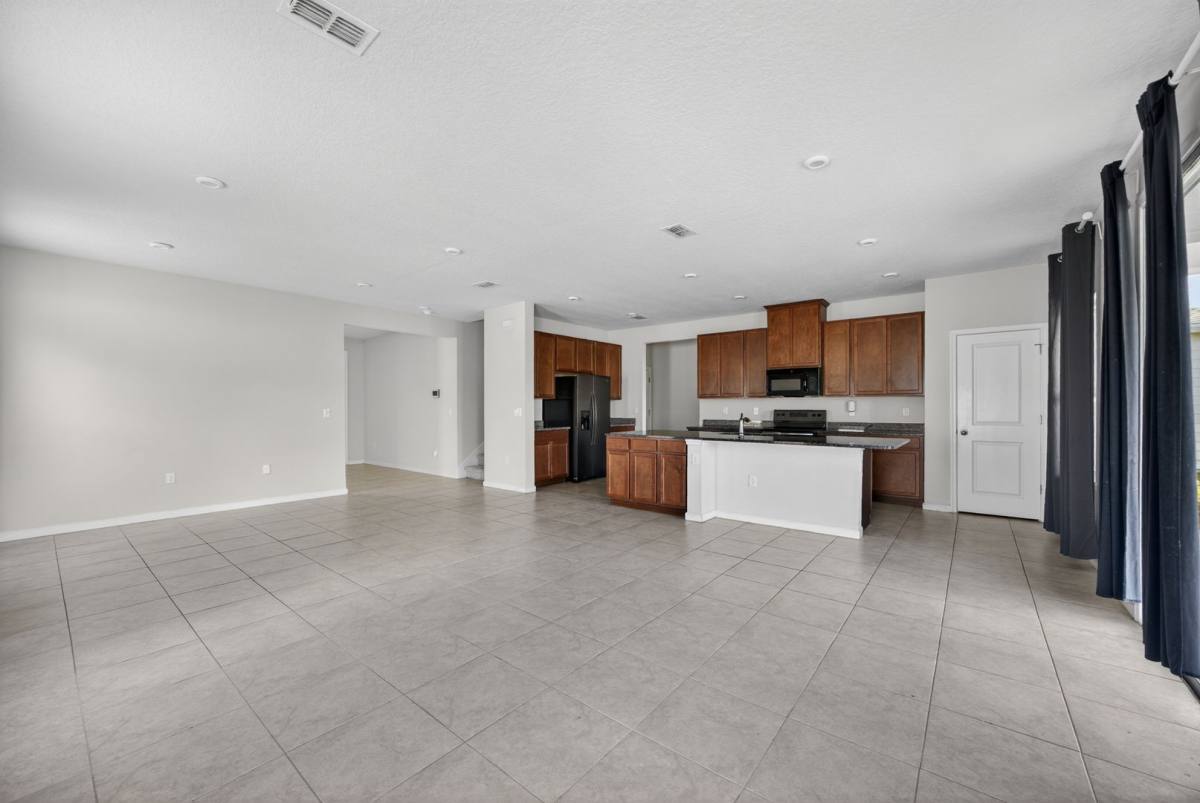 House for rent at 1345 Tan Tara Trail, Jacksonville, FL 32221