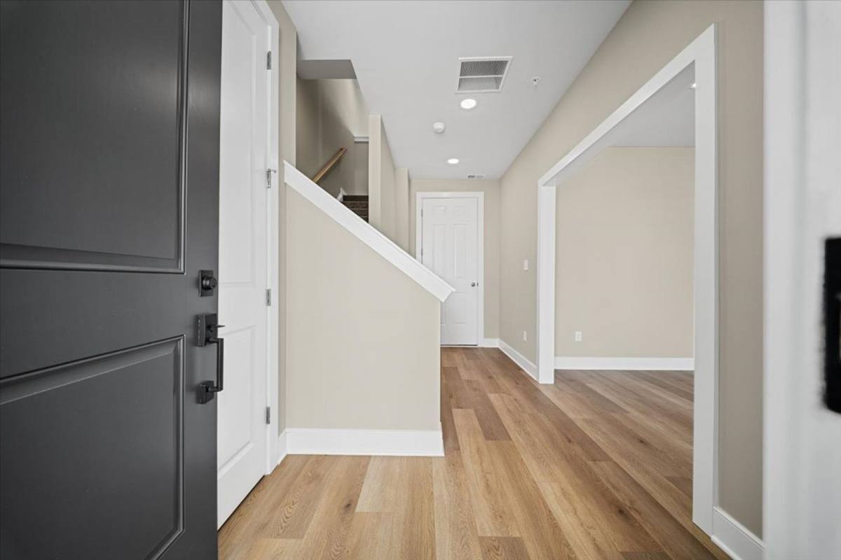 Townhouse for rent at 330 Highbridge Lane, Cranberry Township, PA 16066