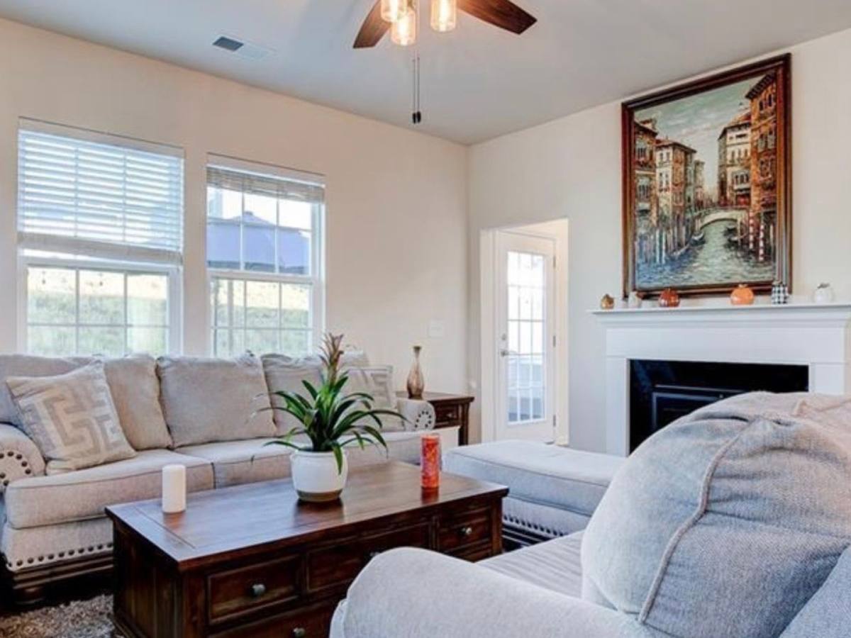 House for rent at 4107 Hickory View Dr, Fort Mill, SC 29707
