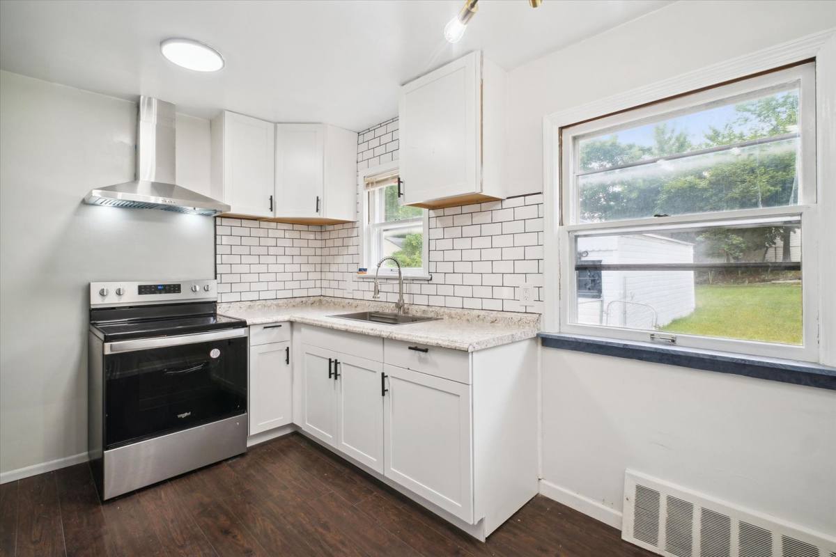 House for rent at 5359 W Blvd, Maple Heights, OH 44137