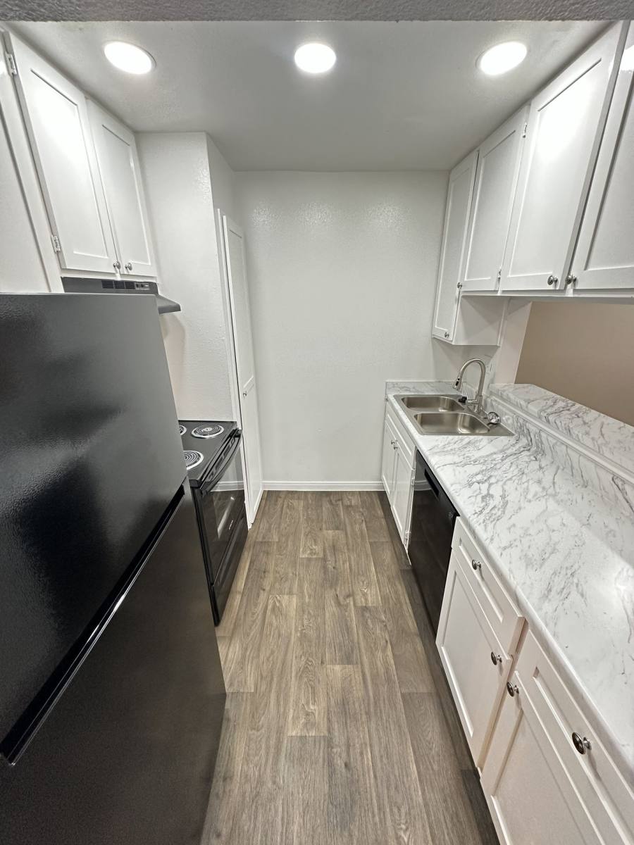 Apartment for rent at 5555 Antoine Dr, Houston, TX 77091