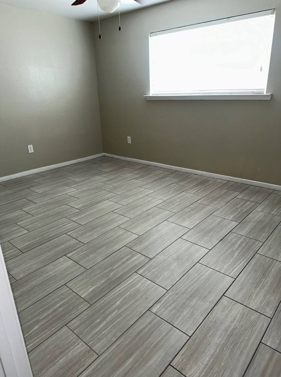 Apartment for rent at 9502 Woodfair Dr, Houston, TX 77036