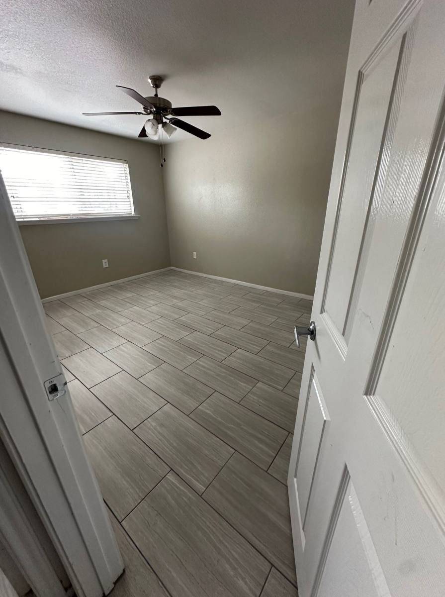 Apartment for rent at 9502 Woodfair Dr, Houston, TX 77036