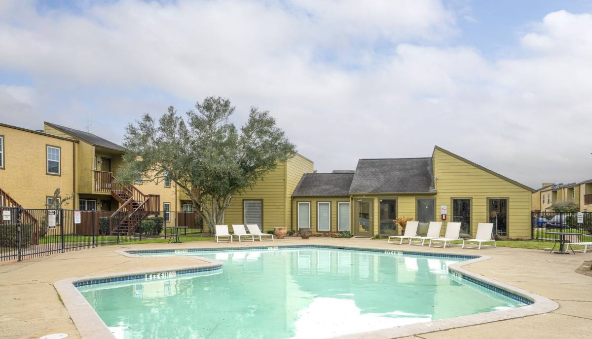 1700 Baywood Dr, Bay City, TX 77414 - Apartment for Rent - Image 4