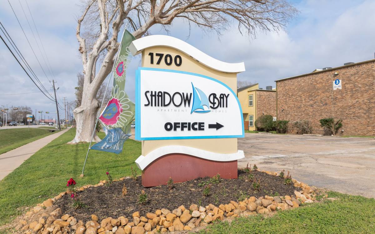 Apartment for rent at 1700 Baywood Dr, Bay City, TX 77414