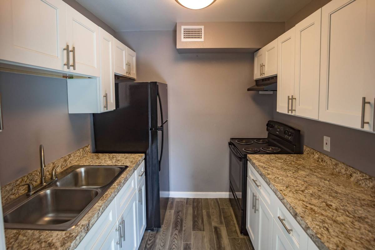 Apartment for rent at 3333 Ridgemont Dr W, Orange, TX 77630