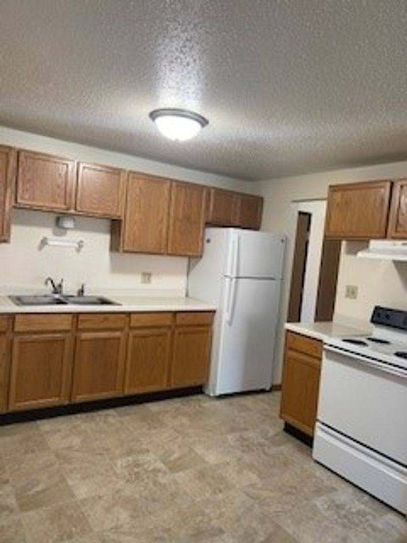 Apartment for rent at 3437 S 10th St, Grand Forks, ND 58201