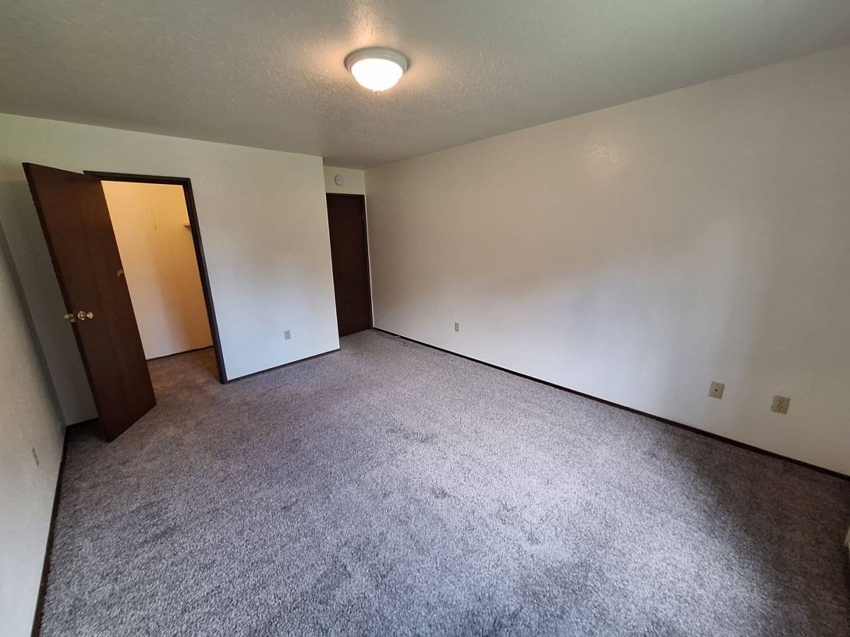 Apartment for rent at 3437 S 10th St, Grand Forks, ND 58201