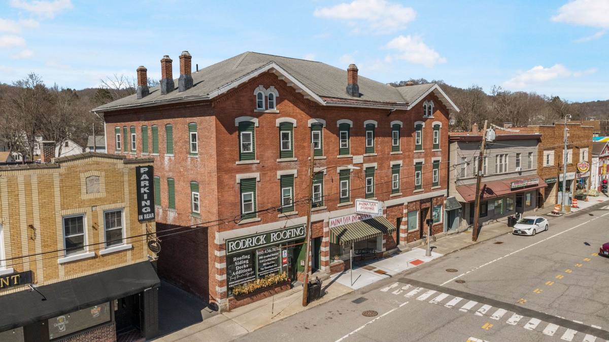 Apartment for rent at 62-70 Main St E, Thomaston, CT 06787