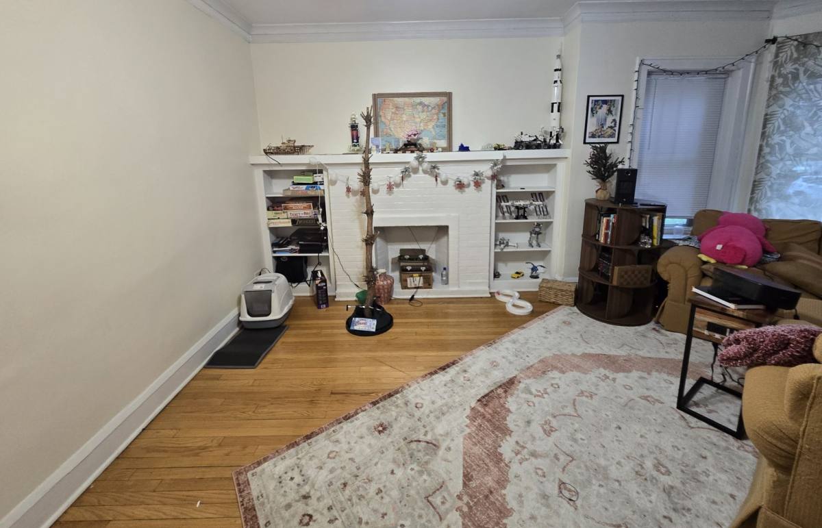 Apartment for rent at 4019 N Mozart St #1S, Chicago, IL 60618