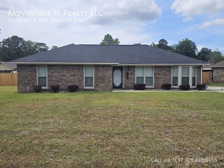 House for rent at 5727 Lexington Dr, Columbus, GA 31907