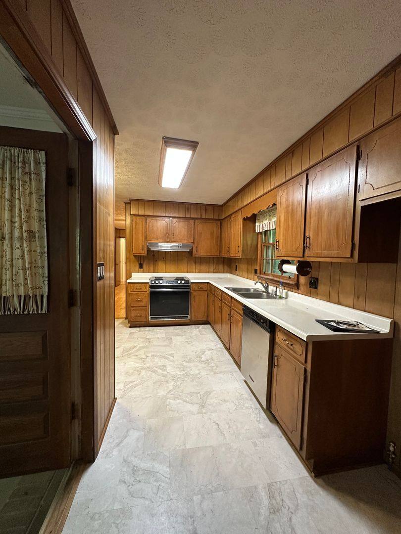 House for rent at 375 Segrest Circle, Athens, GA 30605