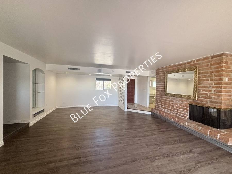 House for rent at 900 E Via Lucitas, Tucson, AZ 85718