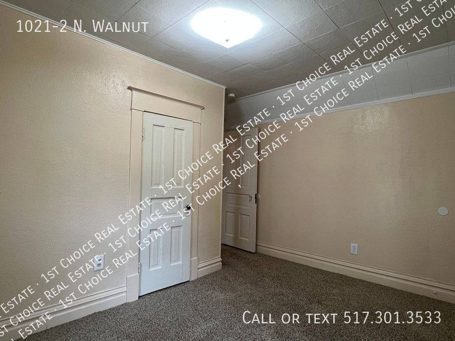 Apartment for rent at 1021-2 N Walnut, Lansing, MI 48906