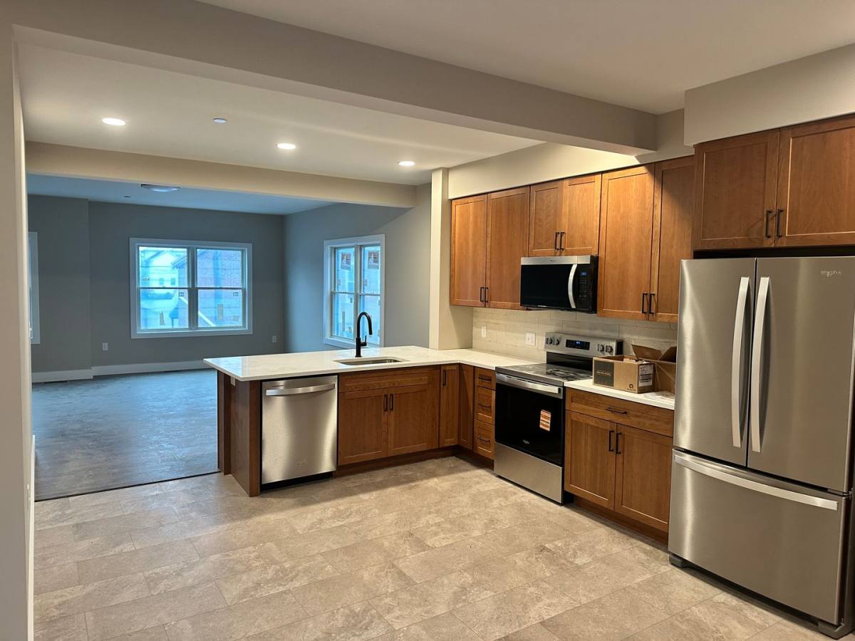 Apartment for rent at 13-23 Philadelphia Ave, Waynesboro, PA 17268