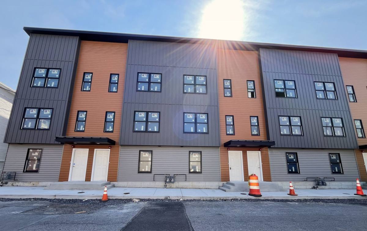 Apartment for rent at 13-23 Philadelphia Ave, Waynesboro, PA 17268